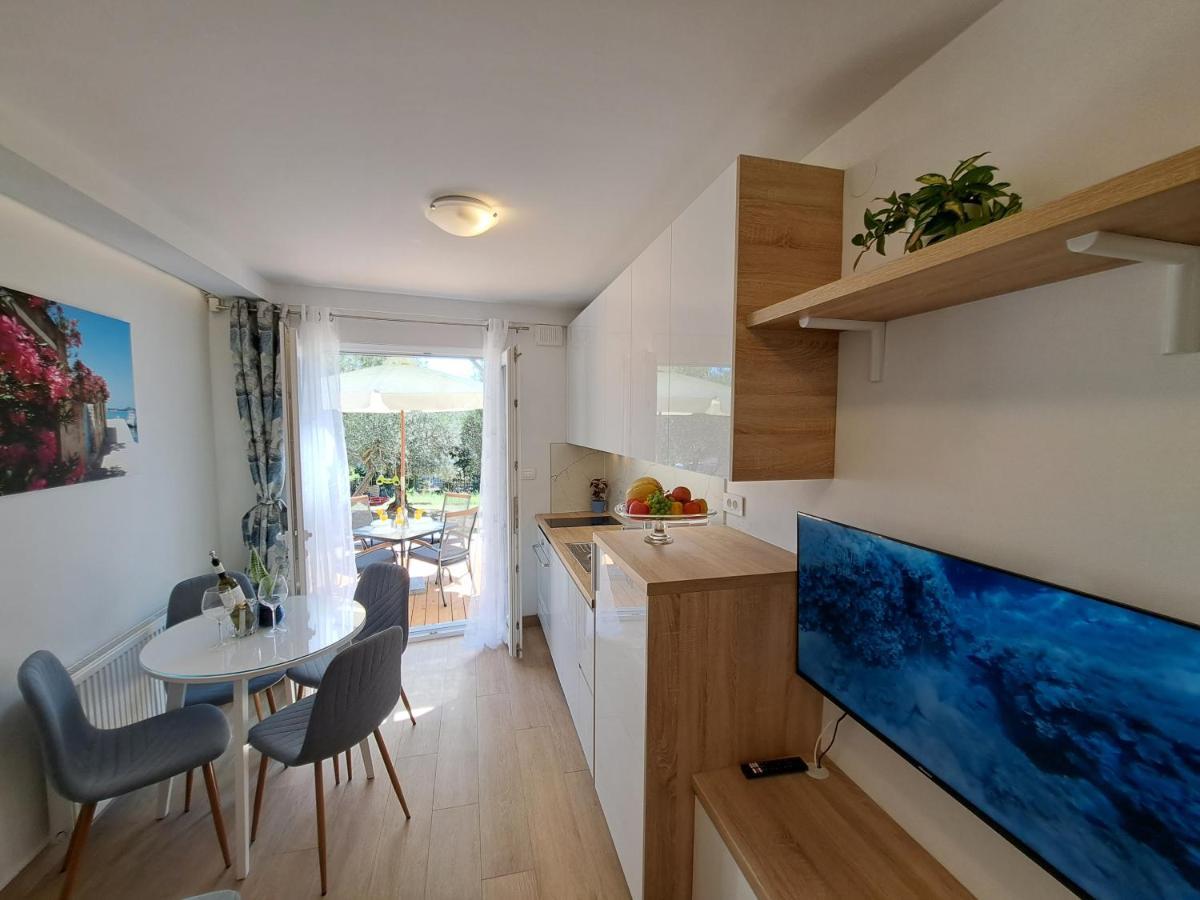 Jalumi Apartman Zára Kültér fotó